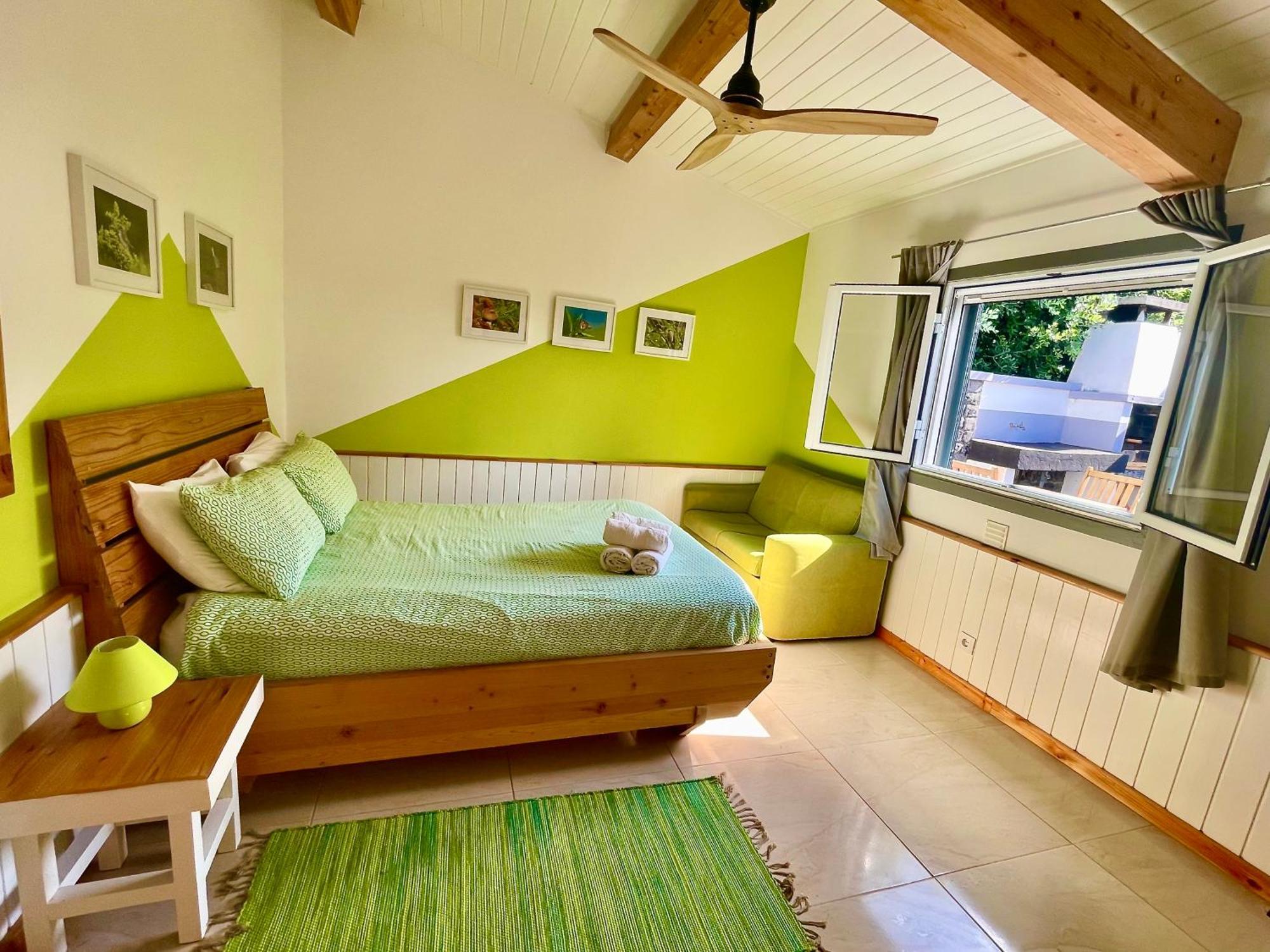 Sea Roots "Garden Zone " Villa Mosteiros  Exterior foto